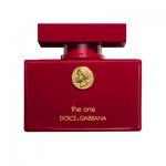 Para as festas, o The One da Dolce & Gabbana se veste de vermelho. © Dolce&Gabbana 