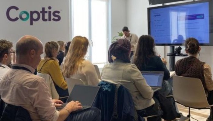 Coptis apresenta Purple, agente de IA para P&D cosmético