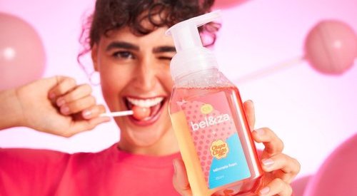 Tendência kidscore impulsiona collabs entre marcas de cosméticos e de guloseimas