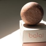 Balai Vegan Treatment lança shampoo e condicionar sólidos revitalizantes