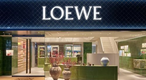 Loewe inaugura em Seul sua primeira loja dedicada apenas a fragrâncias