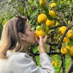 A perfumista Carol Belli participou da expedição à Calábria (Foto: divulgação / Givaudan)