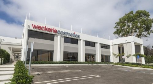 Em resposta à crise, Weckerle lança amostra de batom segura e sustentável
