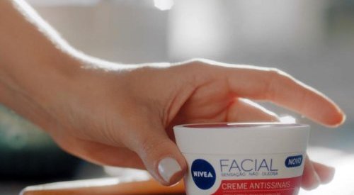 Interesse por skincare no Brasil é maior desde o início da pandemia de Covid-19