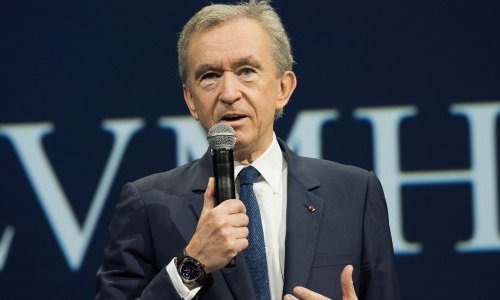 LVMH: lucros e vendas quedam em 2025, mas a recuperação começa a se consolidar