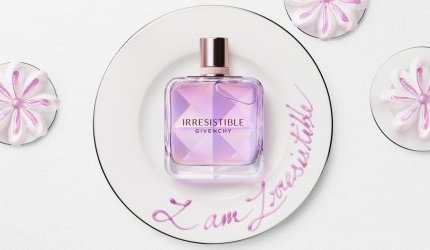 Givenchy revela versão gourmand da Irresistible Eau de Parfum Néctar