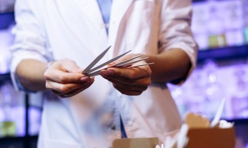 Symrise quer adquirir Floral Concept para reforçar sua divisão de perfumaria