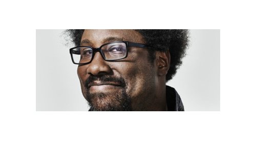 Cuidar dos cabelos é assunto sério para os homens, afirma um estudo