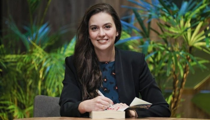 Daniela Rios assume a presidência do SIPATESP