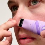 Cosmogen cria a embalagem do novo The POREfessional Degunker da Benefit (Foto: Benefit)