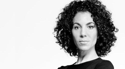 "Vichy resgata as raízes de sua expertise científica", revela Vania Lacascade