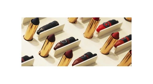 Aptar makes a zero-plastic and recycled packaging for Lush's refillable lipstick