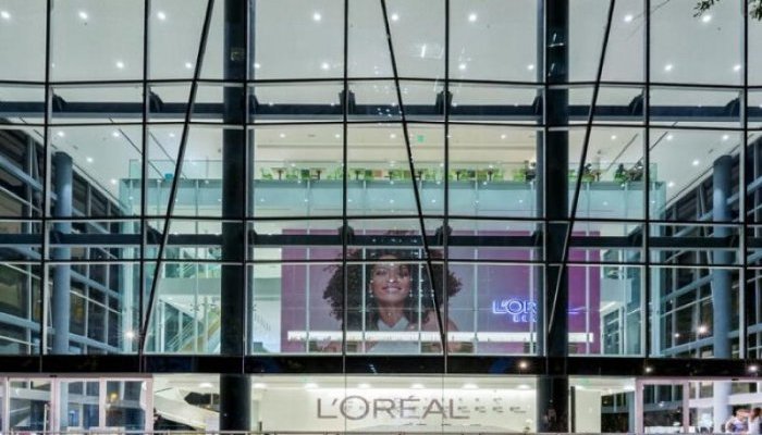 L'Oréal Brasil mantém empregos até fim de junho e apoia clientes vulneráveis