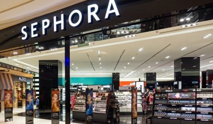 LVMH cresce levemente, impulsionada pela Sephora, apesar da queda na moda