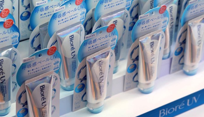 A leveza de protetores solares "made in Asia" conquista os consumidores