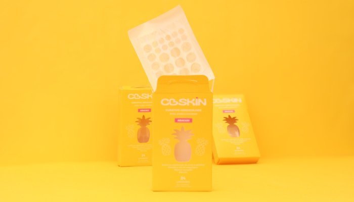 CBSKIN aposta na tendência entre os jovens e lança adesivo para espinhas