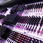 Produtos de maquiagem na Kiko Milano de Londres