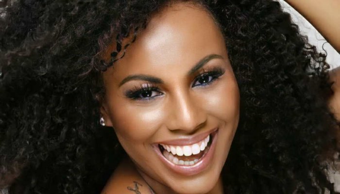 “Maquiagem para público negro não é apenas um nicho”, diz diretora da Avon