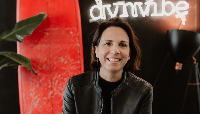 Dynvibe: IA, o novo campo de batalha para a visibilidade das marcas de beleza