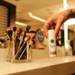 Nivea Sun combina proteção solar e maquiagem com novo Primer Daily UV Serum (Foto: divulgação / Nivea Sun)