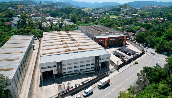 Alfaparf amplia produção de coloração capilar ao adquirir a Coferly no Brasil