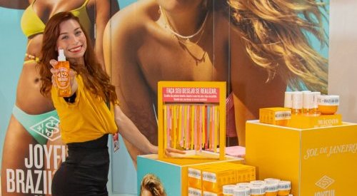 Sol de Janeiro leva o espírito do carnaval aos aeroportos do Rio e São Paulo