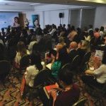 Público participa de apresentação dos Innovation Seminars na in-cosmetics Brasil 2014