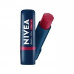 Hidra Color, o hidratante labial com cor intensa da Nivea, chega ao Brasil em quatro versões: Rosa Pink, Vermelho, Violeta e Nude (Preço Sugerido: R,90).