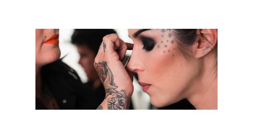 Kat Von D Beauty lança programa para maquiadores profissionais