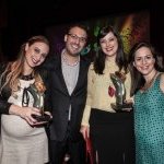 Prêmio ABIHPEC - Marselha Tinelli (gerente de perfumaria do Boticário), Artur Grynbaum (presidente do Grupo Boticário) e Mirele Martinez (gerente de maquiagem do Boticário) 