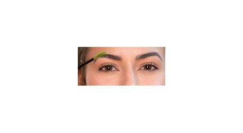 Category of products for growing and strengthening eyebrow and eyelash hair expands