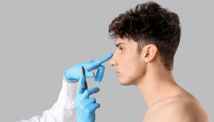 No Oriente Médio e América Latina, mais homens recorrem à cirurgia estética