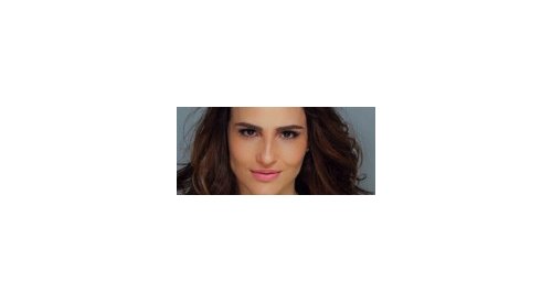 Animal testing: Fernanda Tavares poses to call the attention of the Senate 