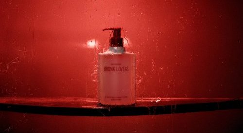 Perfumaria coreana de nicho BornToStandOut chega ao Brasil