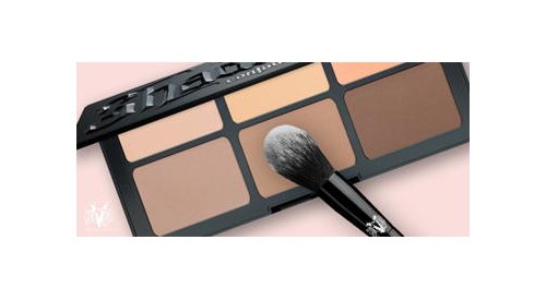 Kendo adquire Kat Von D Beauty após a fundadora se retirar do negócio