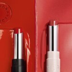 Sephora Collection lança About That Shine, batom com textura de balm e acabamento super brilhante