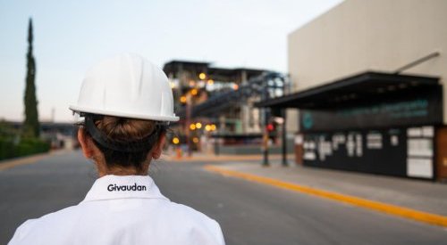 Givaudan amplia capacidade de produção de perfumes no México