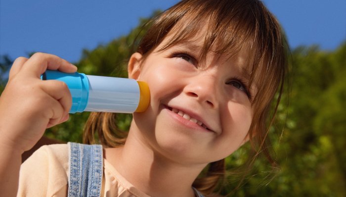ISDIN traz ao Brasil protetor solar infantil em bastão