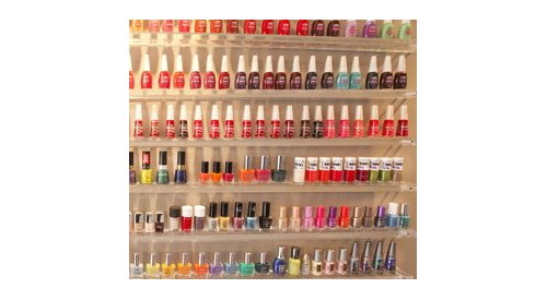 Nail polish segment invests in products and services with added value 