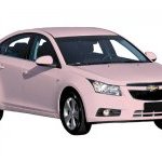 O carro rosa é um dos incentivos mais cobiçados entre as consultoras Mary Kay