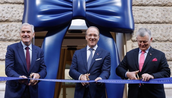 Estée Lauder aposta em Paris, fragrâncias e inovação para acelerar recuperação