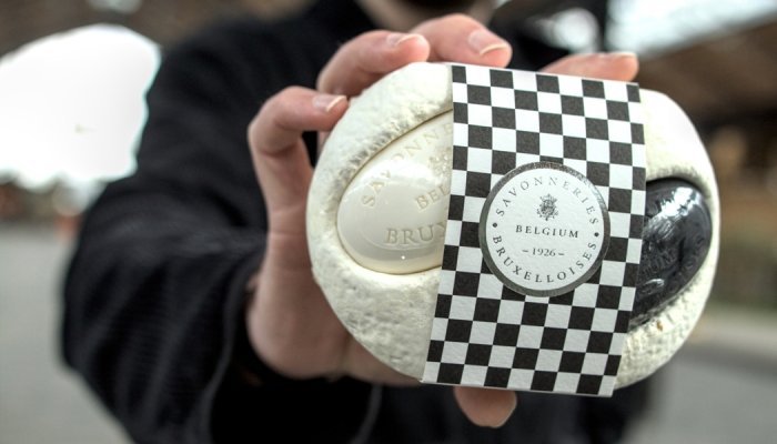 Material à base de cogumelos supera o plástico nas embalagens de startup belga