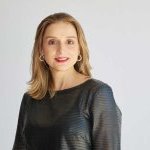 Laura Parkinson é diretora da L'Oréal Paris