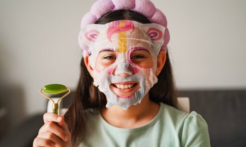 Uma nova onda de marcas de cosméticos mira as crianças da geração TikTok