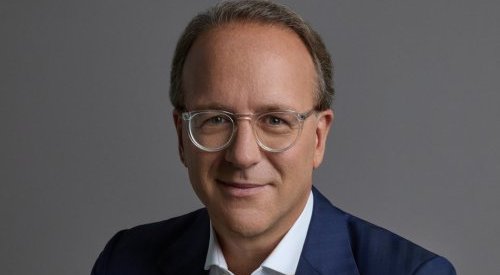 Stéphane de La Faverie assumirá o comando da Estée Lauder em janeiro de 2025