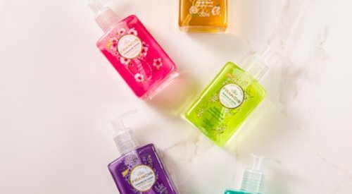 Francis realiza ação de sampling de sabonetes líquidos em parceria com a Mimoo