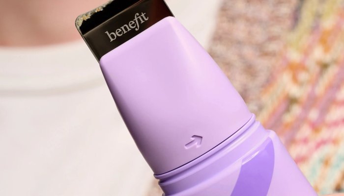 Cosmogen cria a embalagem do novo The POREfessional Degunker da Benefit