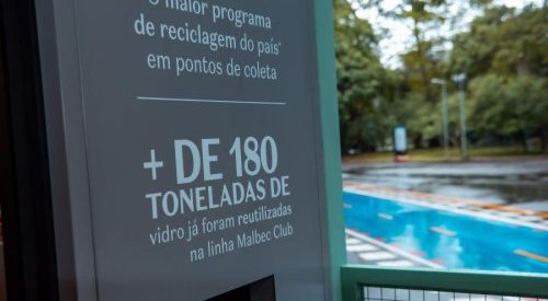 O Boticário transforma plástico reciclado para melhorar escolas no Brasil