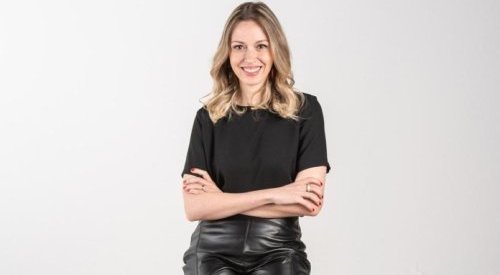Sabrina Zanker assume como CEO da Época Cosméticos