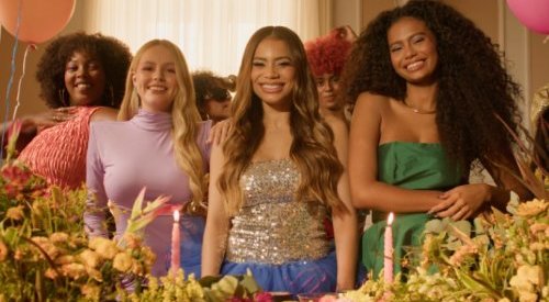 Lola from Rio comemora 15 anos com nova campanha e time de embaixadoras